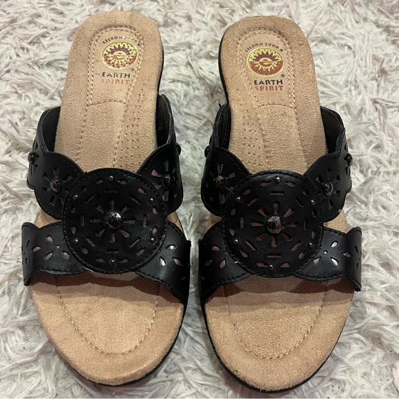 Earth Spirit Maddy Gelron 2000 Cut Out Pattern Wedge Leather Sandal 8.5 Black - Picture 1 of 11